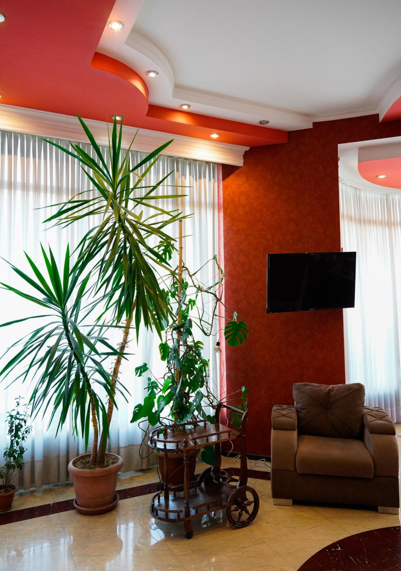 Hotel Monopoli Κουτάισι Εξωτερικό φωτογραφία