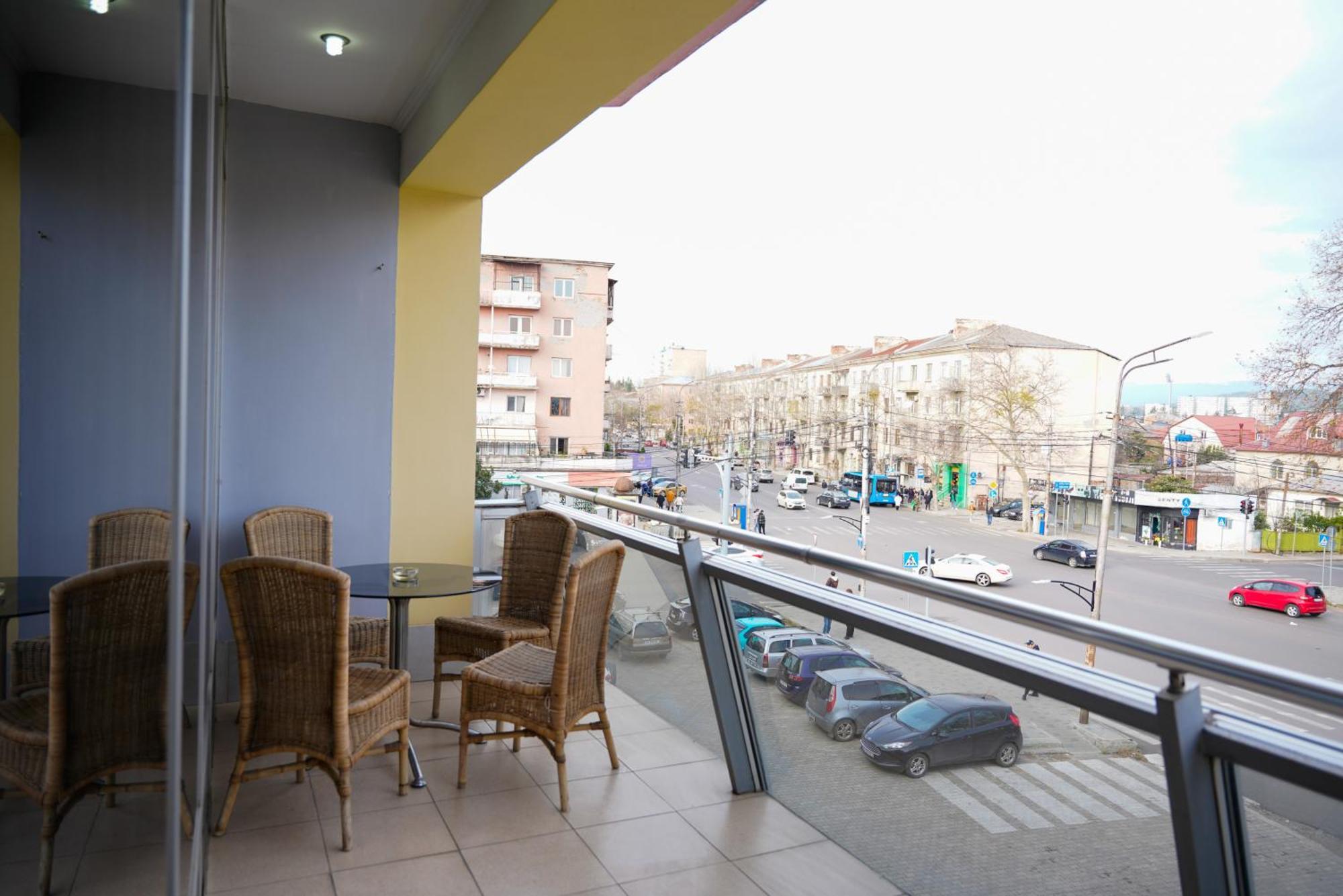 Hotel Monopoli Κουτάισι Εξωτερικό φωτογραφία