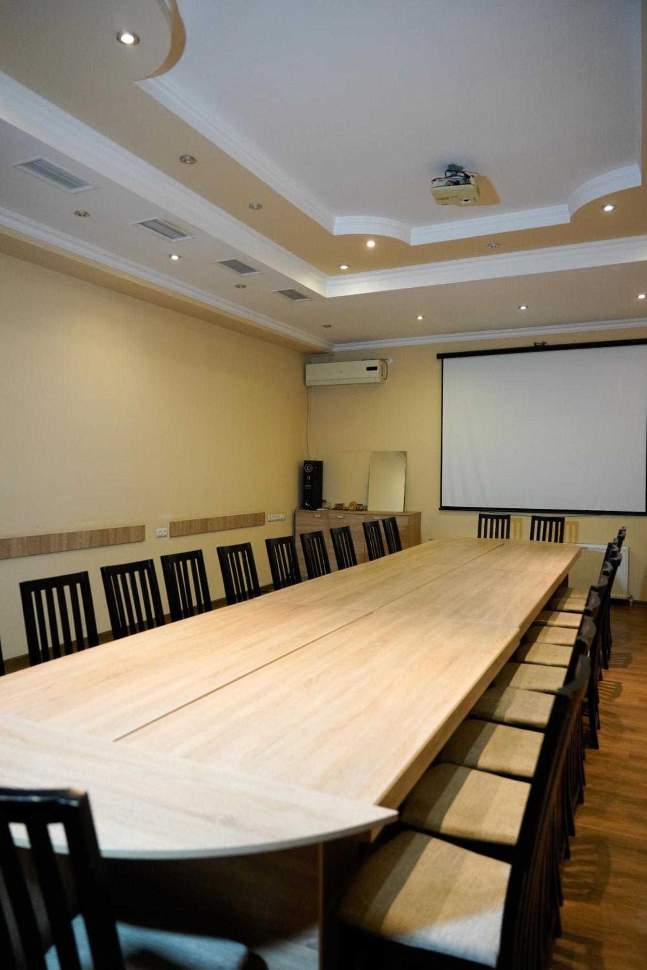 Hotel Monopoli Κουτάισι Εξωτερικό φωτογραφία