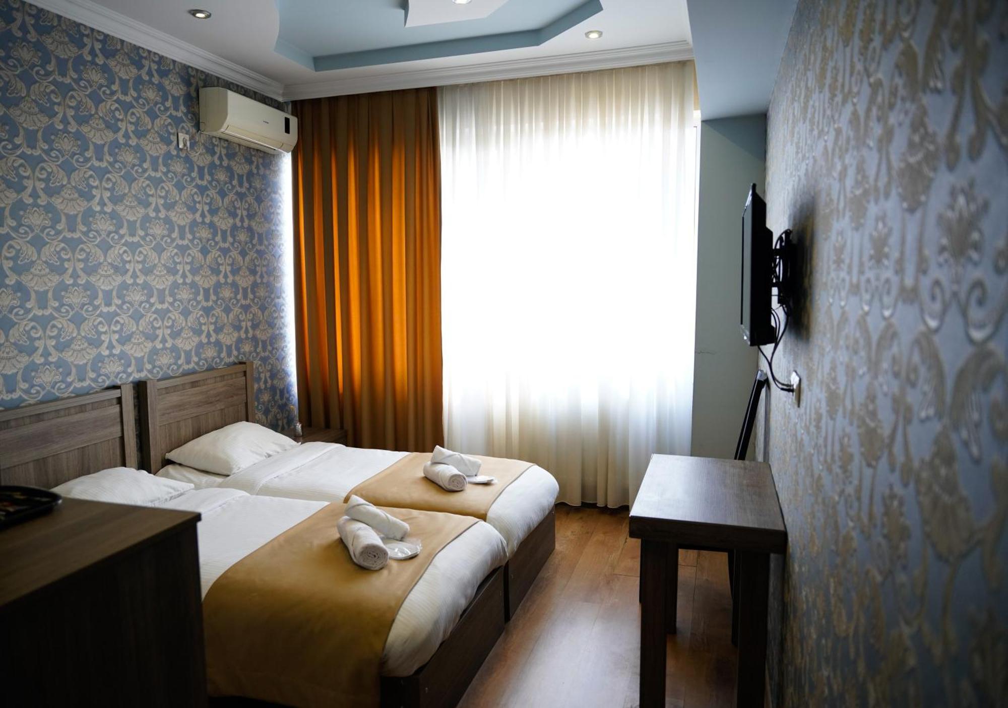 Hotel Monopoli Κουτάισι Εξωτερικό φωτογραφία